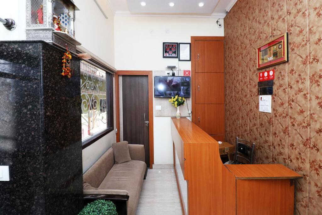 Hotel Blue Star Varanasi Luaran gambar