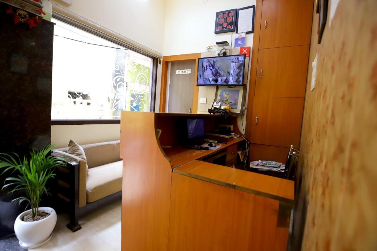 Hotel Blue Star Varanasi Luaran gambar