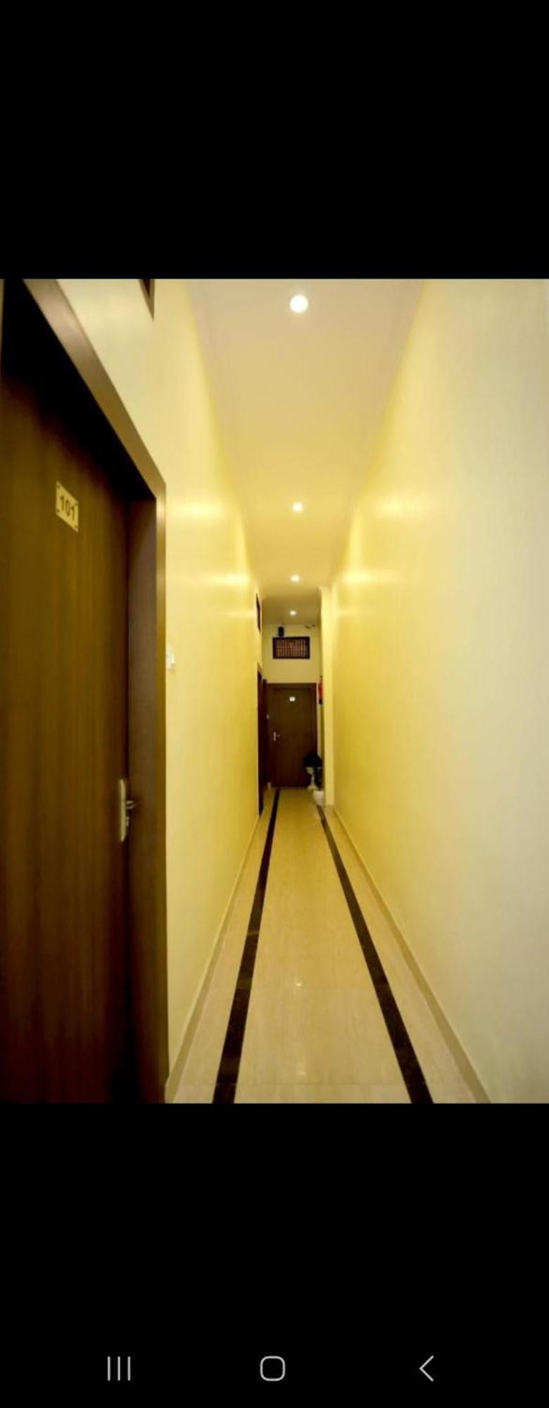 Hotel Blue Star Varanasi Luaran gambar